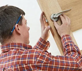 Metro Master Locksmith Colorado Springs, CO 719-992-3195 Metro Master Locksmith Colorado Springs, CO 719-992-3195 - 5-Change-Locks-Service